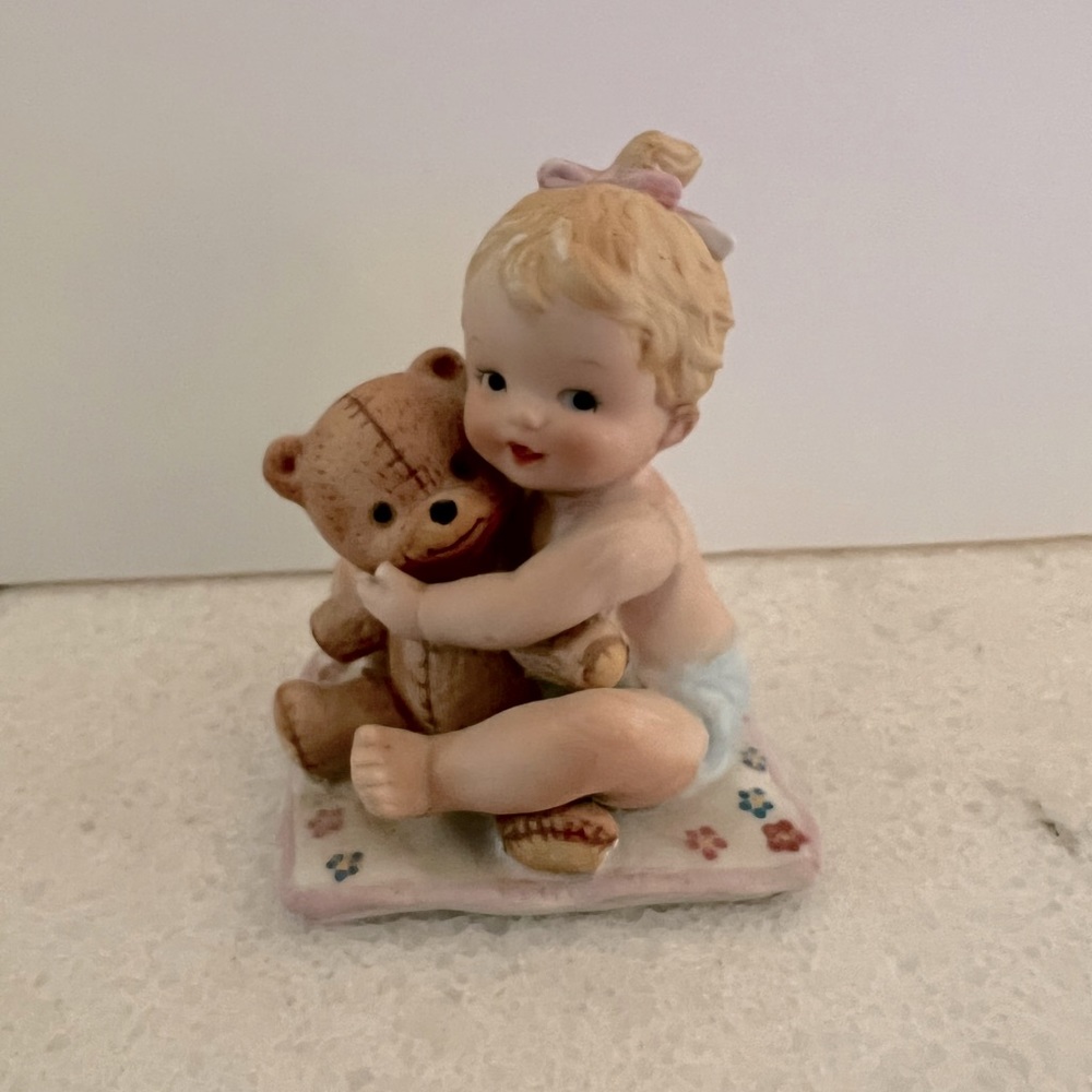 George Good Vintage Figurine
